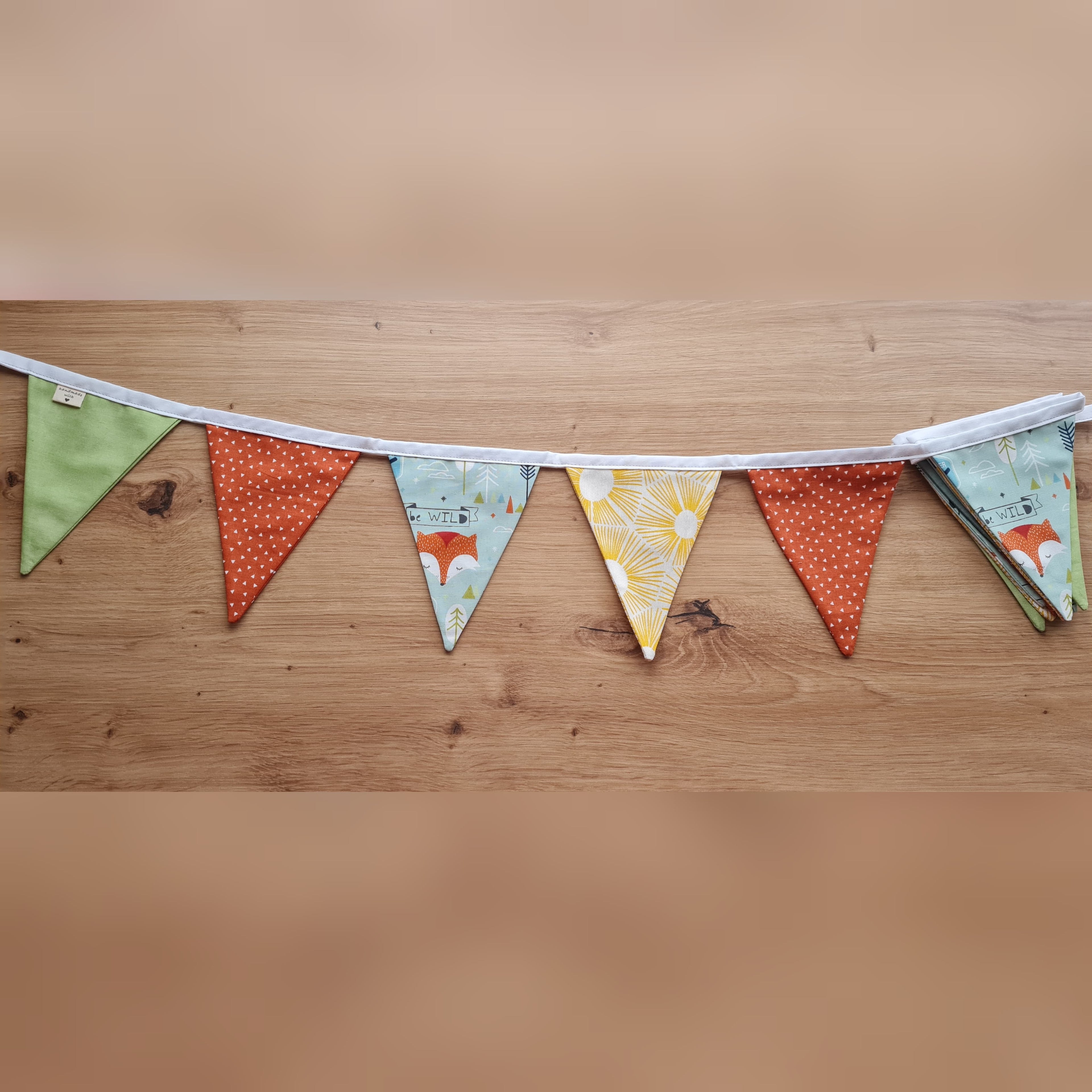 Wimpelkette / Dekoration / handmade / DIY / nähen / Kinderzimmer / Babyzimmer / Wanddekoration / Wandbehang