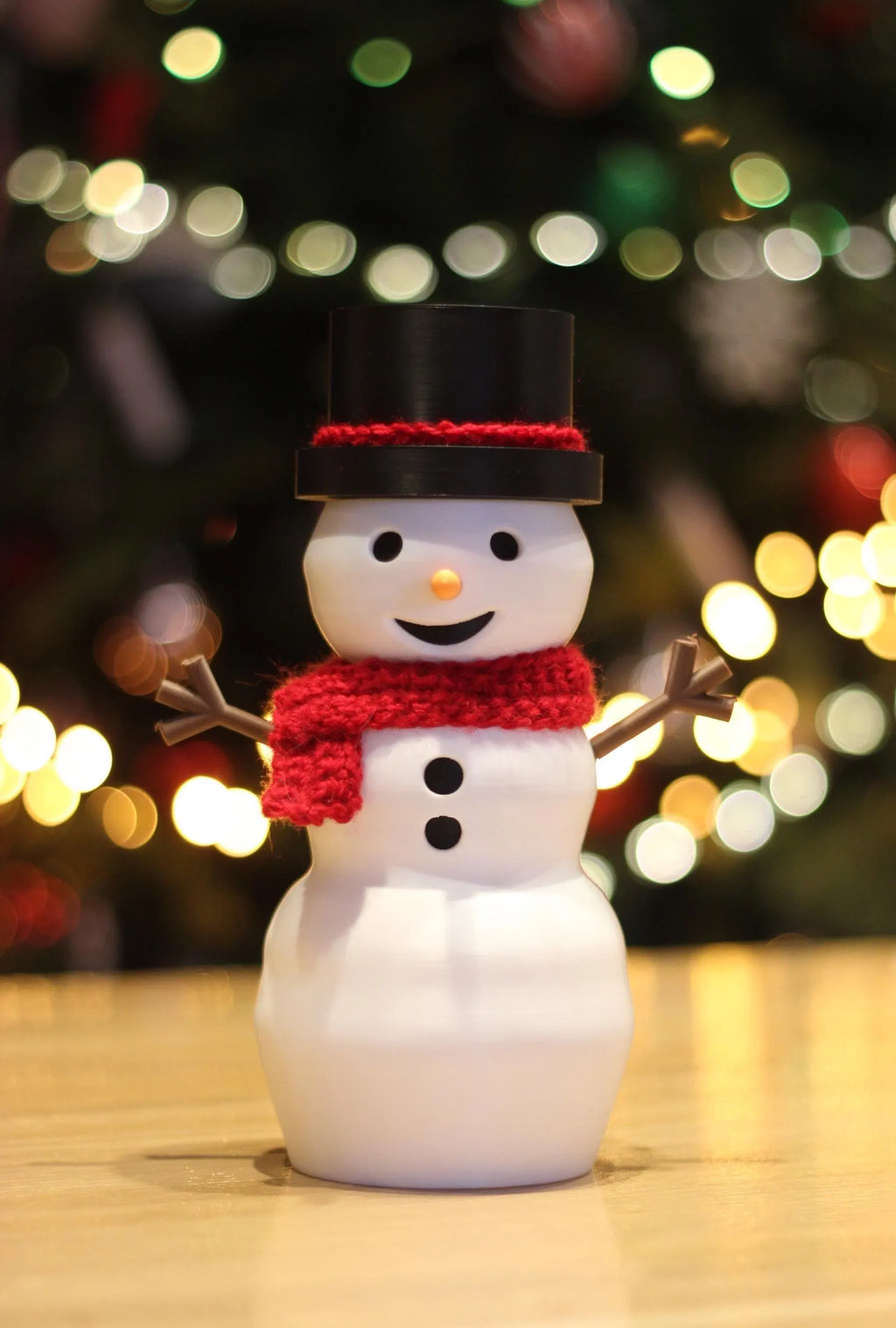 Schneemann mit gehäkeltem Schaal - 3D-Druck / Handarbeit